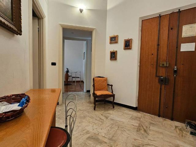 Appartamento in vendita a Genova GE