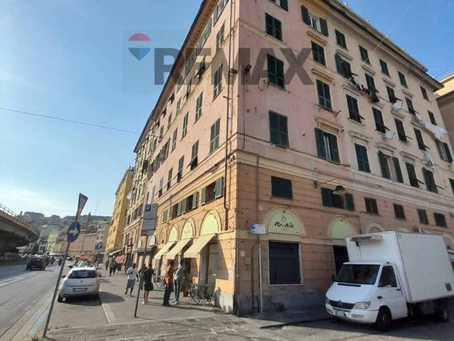 Appartamento in vendita a Genova GE