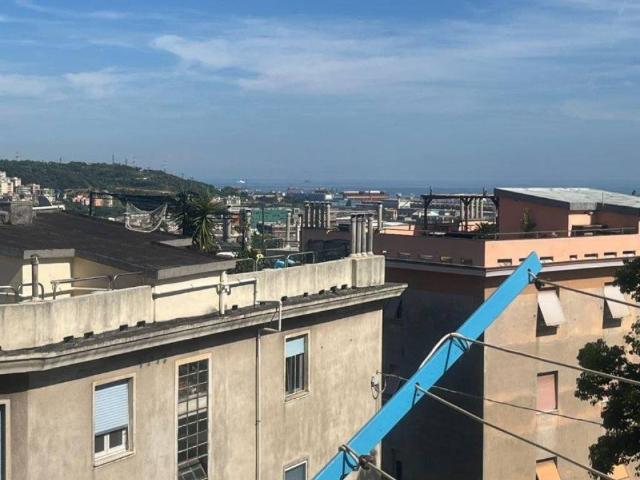 Appartamento in vendita a Genova GE
