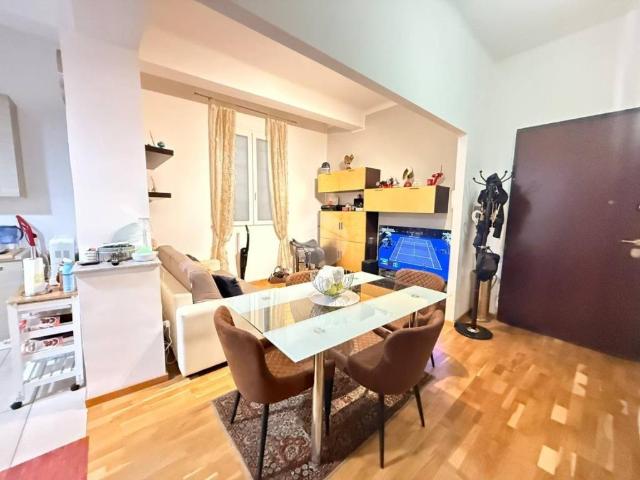 Appartamento in vendita a Genova GE