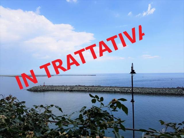 Appartamento in vendita a Genova GE