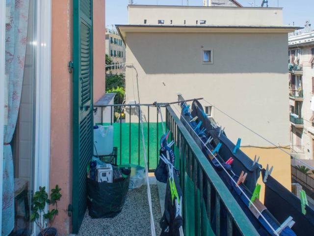 Appartamento in vendita a Genova GE