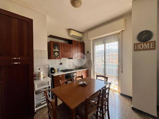 Appartamento in vendita a Genova GE