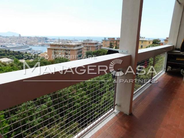 Appartamento in vendita a Genova GE
