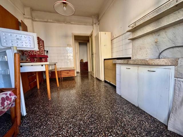 Appartamento in vendita a Genova GE