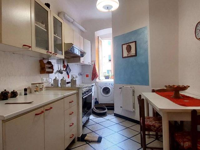 Appartamento in vendita a Genova GE