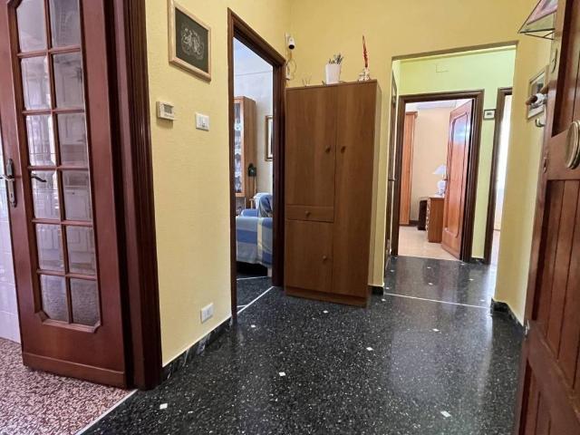 Appartamento in vendita a Genova GE
