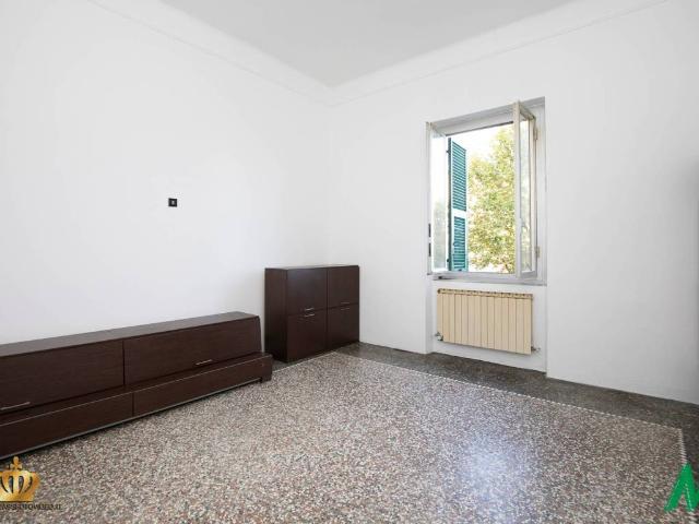 Appartamento in vendita a Genova GE