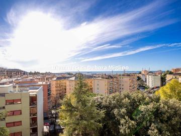 Appartamento in vendita a Genova GE