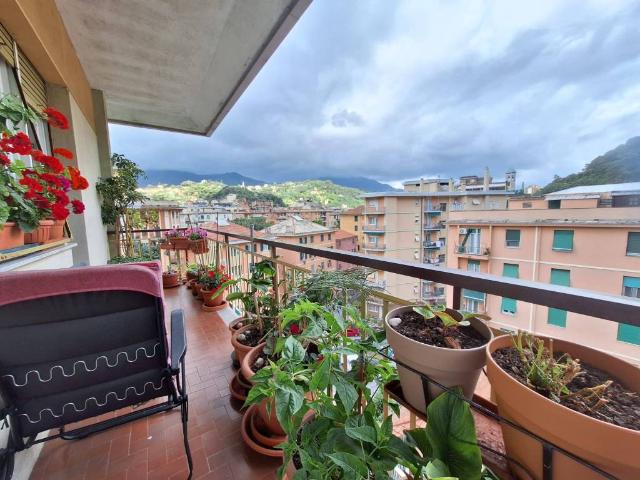 Appartamento in vendita a Genova GE