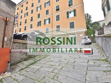 Appartamento in vendita a Genova GE