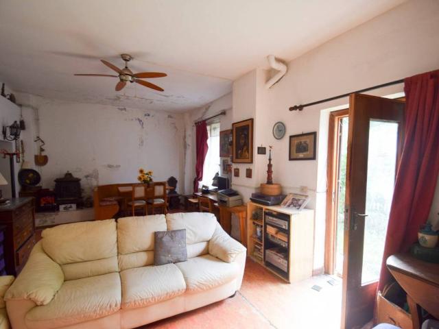 Appartamento in vendita a Genova GE