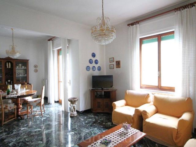 Appartamento in vendita a Genova GE