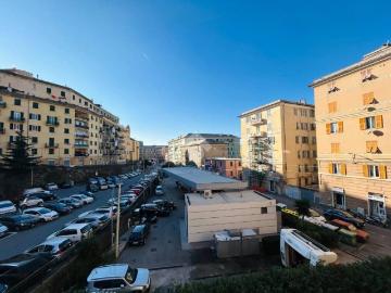 Appartamento in vendita a Genova GE