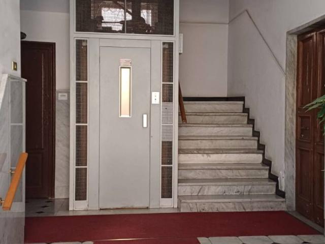 Appartamento in vendita a Genova GE
