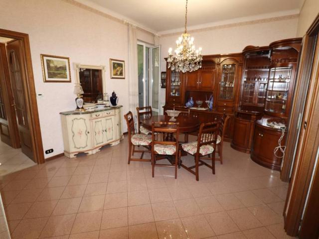 Appartamento in vendita a Genova GE