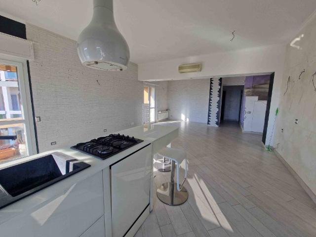 Appartamento in vendita a Genova GE