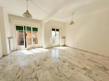 Appartamento in vendita a Genova GE