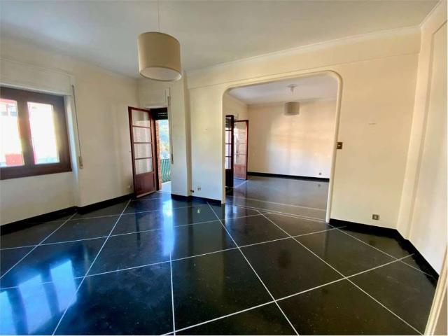 Appartamento in vendita a Genova GE