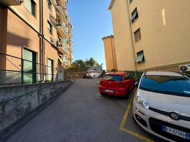 Appartamento in vendita a Genova GE