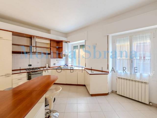 Appartamento in vendita a Genova GE