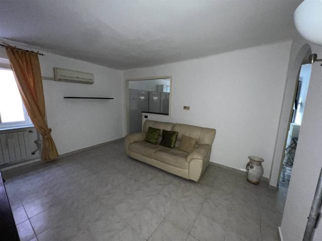 Appartamento in vendita a Genova GE