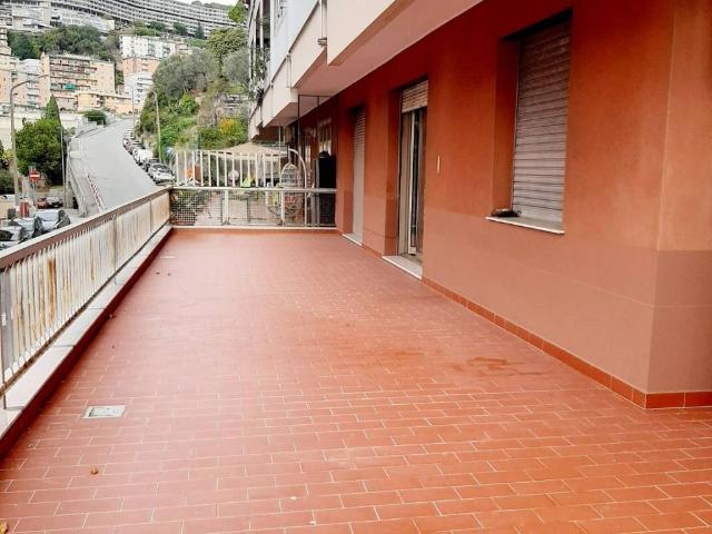 Appartamento in vendita a Genova GE