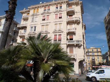 Appartamento in vendita a Genova GE