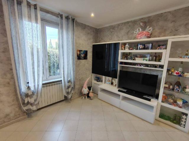 Appartamento in vendita a Genova GE