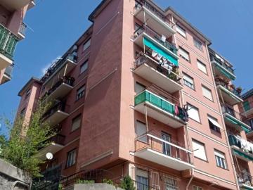 Appartamento in vendita a Genova GE
