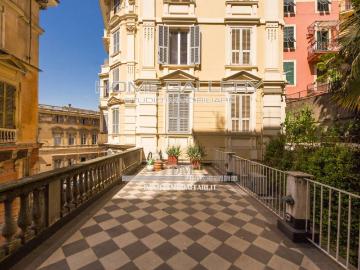 Appartamento in vendita a Genova GE