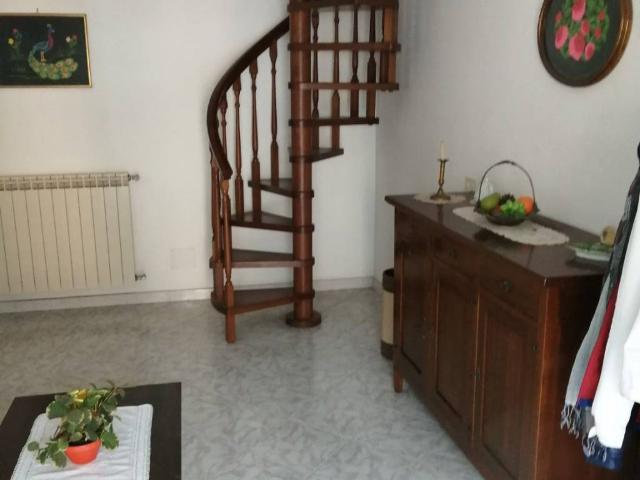 Appartamento in vendita a Genova GE