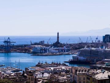 Appartamento in vendita a Genova GE