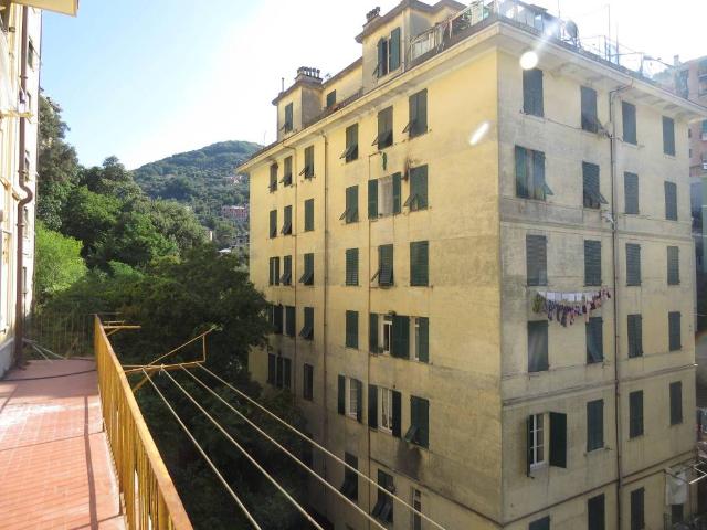Appartamento in vendita a Genova GE