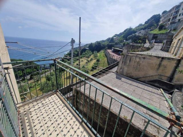 Appartamento in vendita a Genova GE