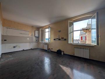 Appartamento in vendita a Genova GE