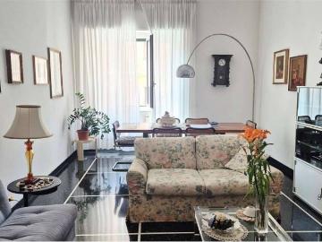 Appartamento in vendita a Genova GE