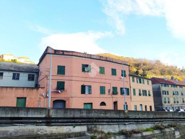 Appartamento in vendita a Genova GE