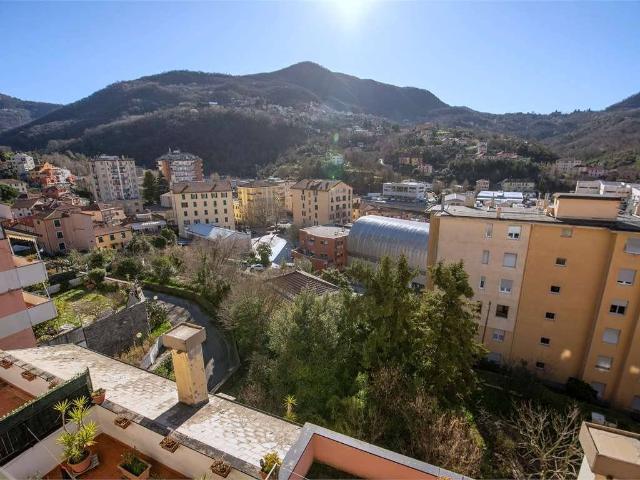 Appartamento in vendita a Genova GE