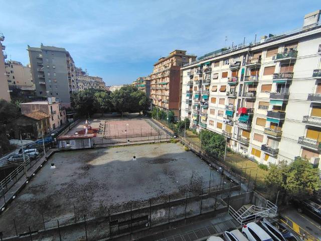 Appartamento in vendita a Genova GE