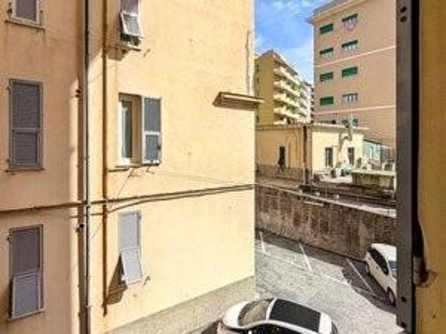 Appartamento in vendita a Genova GE