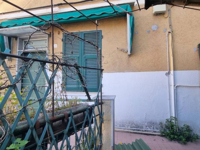 Appartamento in vendita a Genova GE