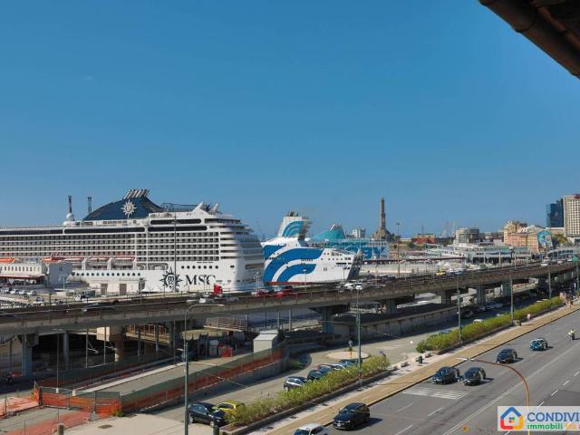 Appartamento in vendita a Genova GE