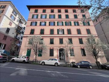 Appartamento in vendita a Genova GE