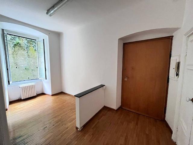 Appartamento in vendita a Genova GE