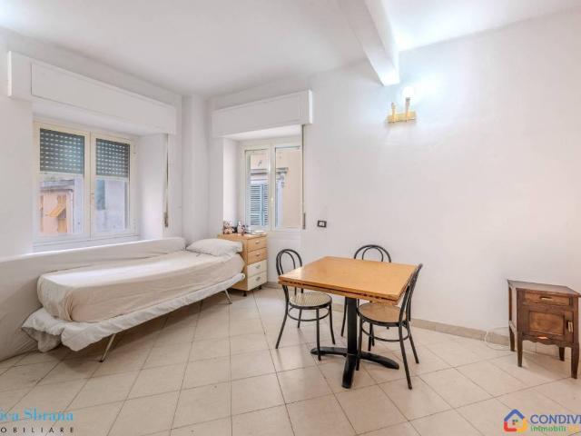 Appartamento in vendita a Genova GE