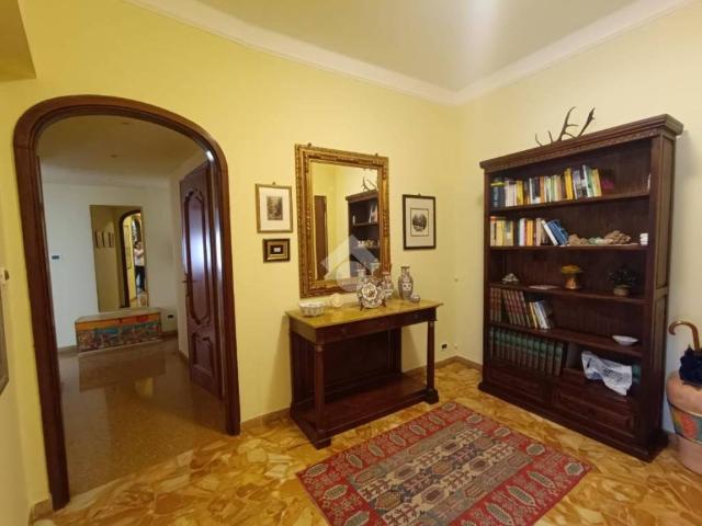 Appartamento in vendita a Genova GE