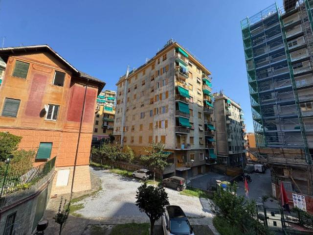 Appartamento in vendita a Genova GE