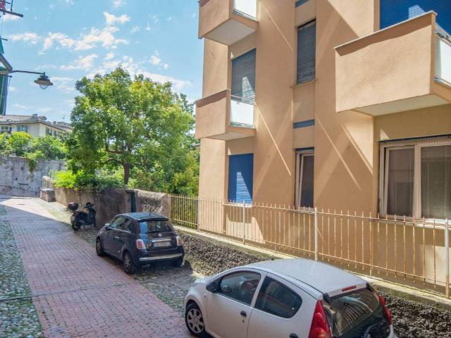 Appartamento in vendita a Genova GE