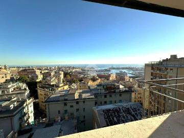 Appartamento in vendita a Genova GE